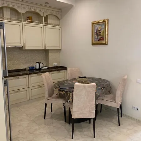 аркадійський палац з терасою Apartament Odessa