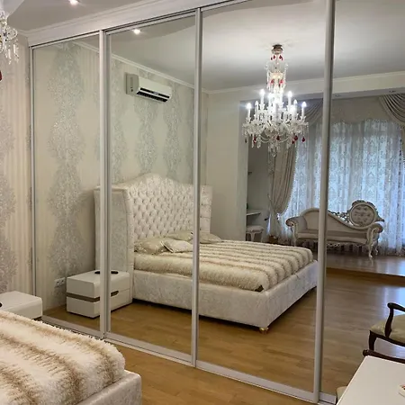 аркадійський палац з терасою Apartament Odessa